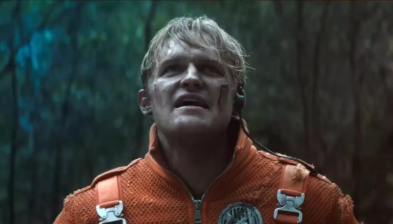 Названа дата премьеры сиквела сериала "Монарх: Наследие монстров"