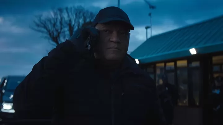 Лоуренс Фишборн снимется в новой версии «Изгоняющего дьявола»