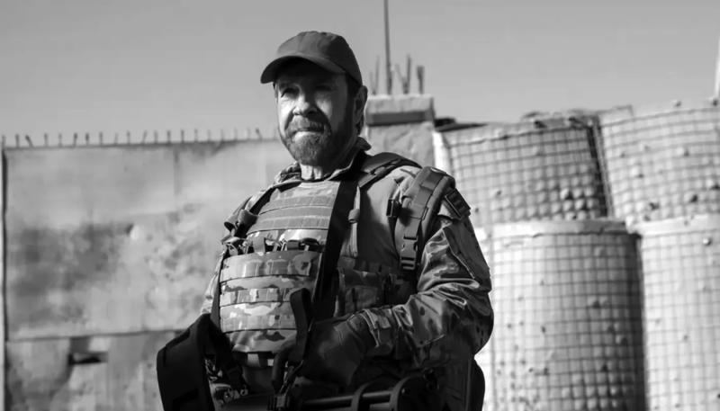 Скончался актер и мастер единоборств Чак Норрис