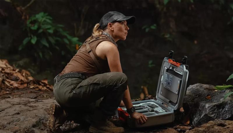 Скарлетт Йоханссон не подписала контракт об участии в "Бэтмене 2"